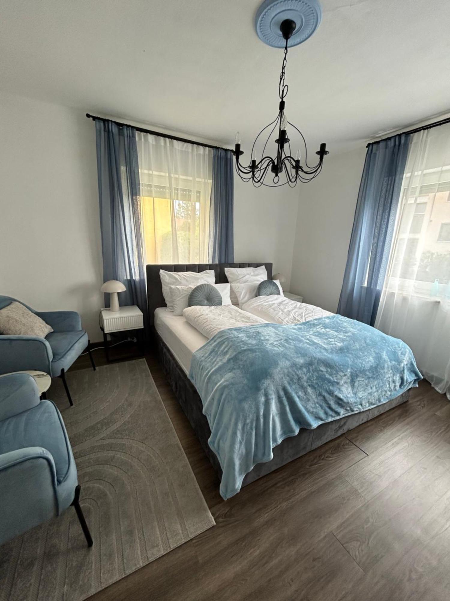 Mintara Apartment Charme Der Stadt Parkplatz Netflix Und Sky Lichtenfels  Dış mekan fotoğraf