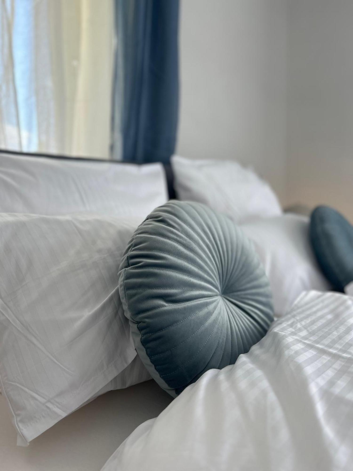 Mintara Apartment Charme Der Stadt Parkplatz Netflix Und Sky Lichtenfels  Dış mekan fotoğraf